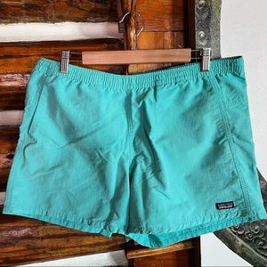 Patagonia Baggies Shorts 5” Large Relaxed Fit Howling Turquoise High Waist L